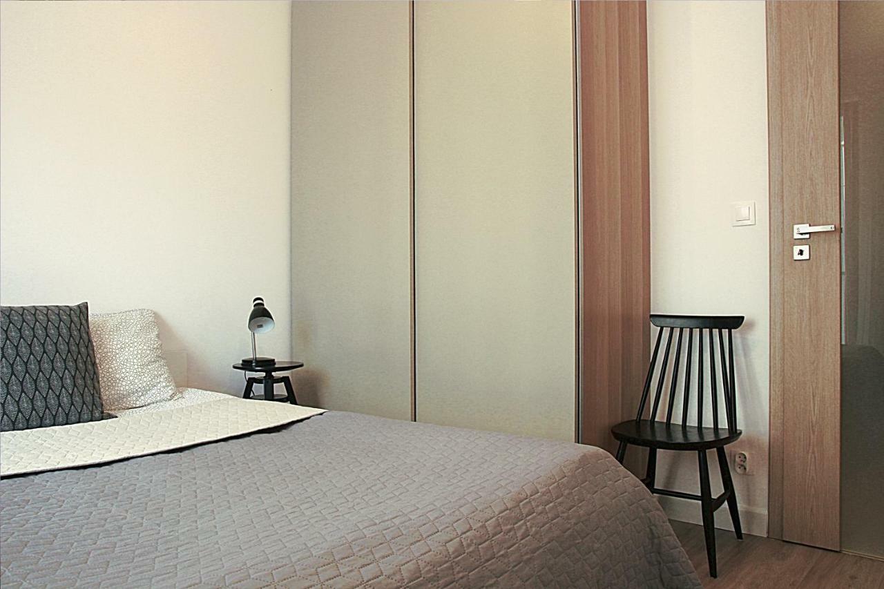 Shoq Studio Nice Apartment With Private Parking Krakau Exterior foto